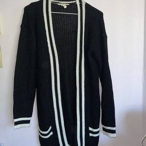 URBAN PLANET - varsity cardigan
